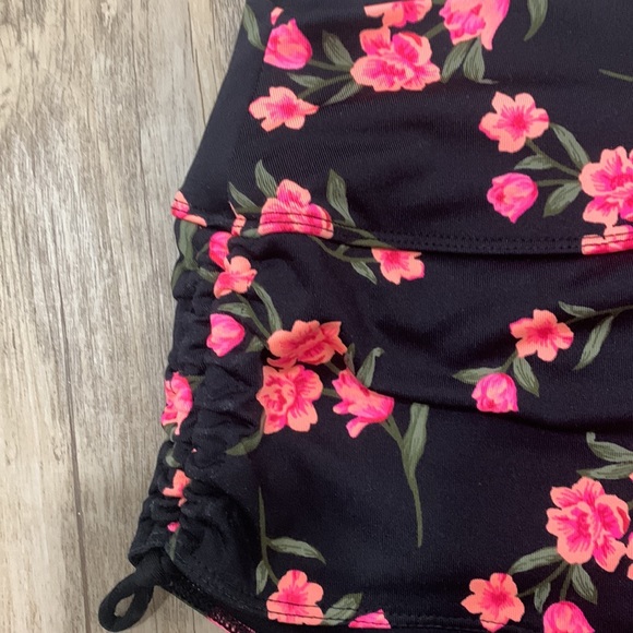 PINK Sport Ditsy Floral Two Piece Criss Cross Bikini Swimsuit Shorts Small - Picture 8 of 12